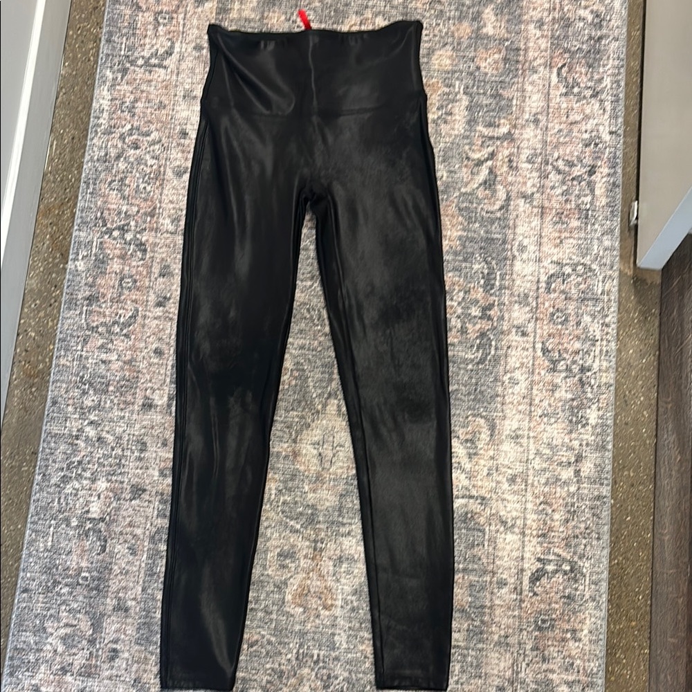 Spanx Faux leather black leggings. Size L
